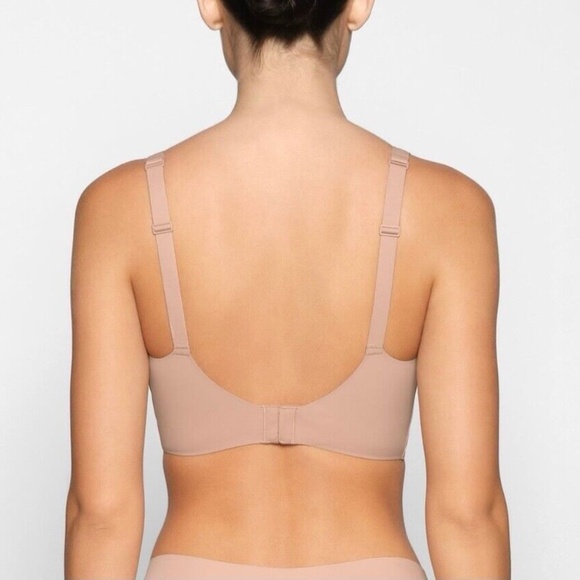 Skims Naked Scoop Bralette in Clay - Size Small-DD - Picture 3 of 8